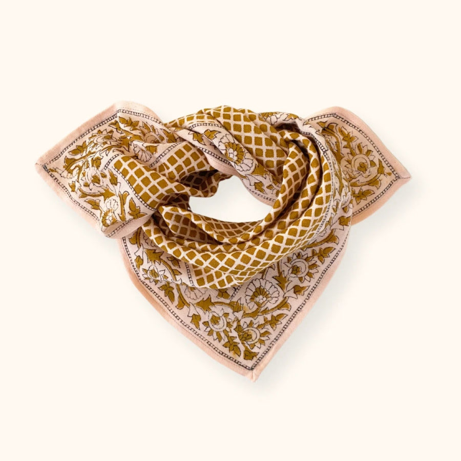 foulard apaches